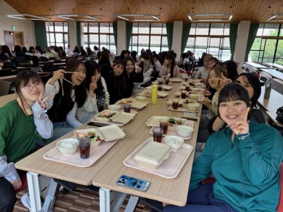 グローバル・コミュニケーション専攻の1年生が丹嶺学苑研修センターで日帰り研修を実施しました
