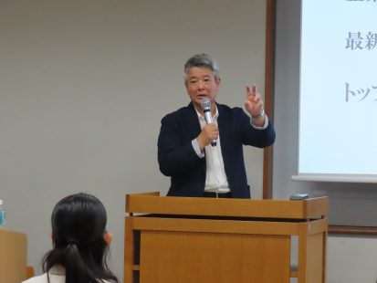 朝日放送グループ・岡元昇氏による「就職活動に必ず役立つ話し方と面談術　講座」を開催しました
